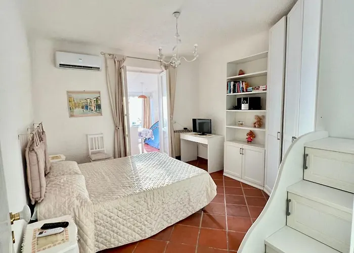 Tenuta Le Maria Al Monte Sole Forio di Ischia